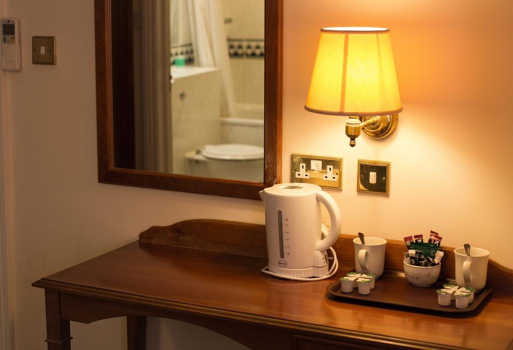 Abbey Lodge Hotel High Wycombe Kamer foto