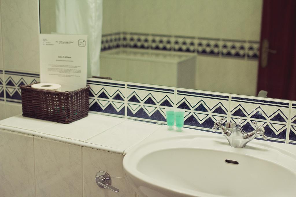 Abbey Lodge Hotel High Wycombe Kamer foto