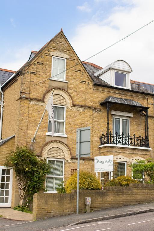 Abbey Lodge Hotel High Wycombe Buitenkant foto